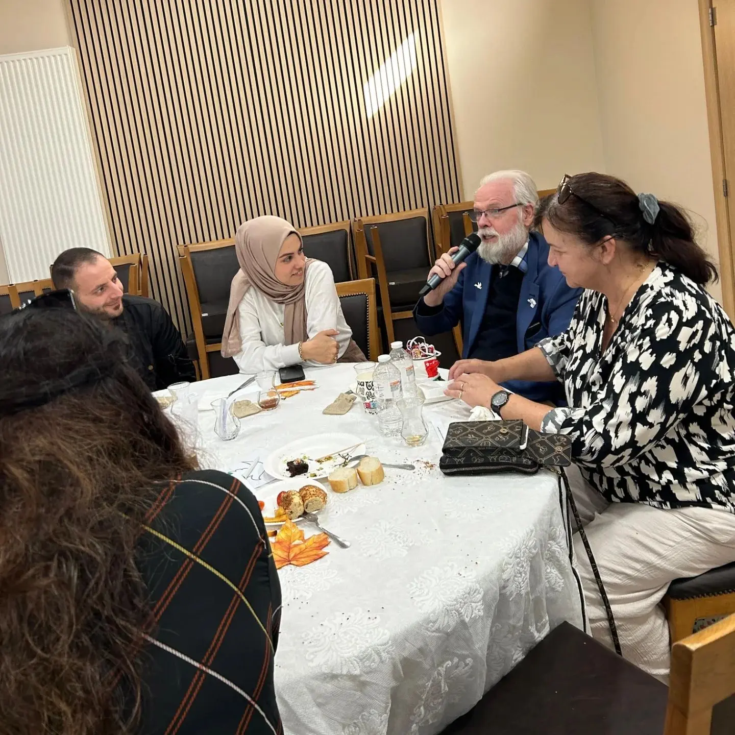 news-samen-bouwen-aan-vrede-een-inspirerende-3